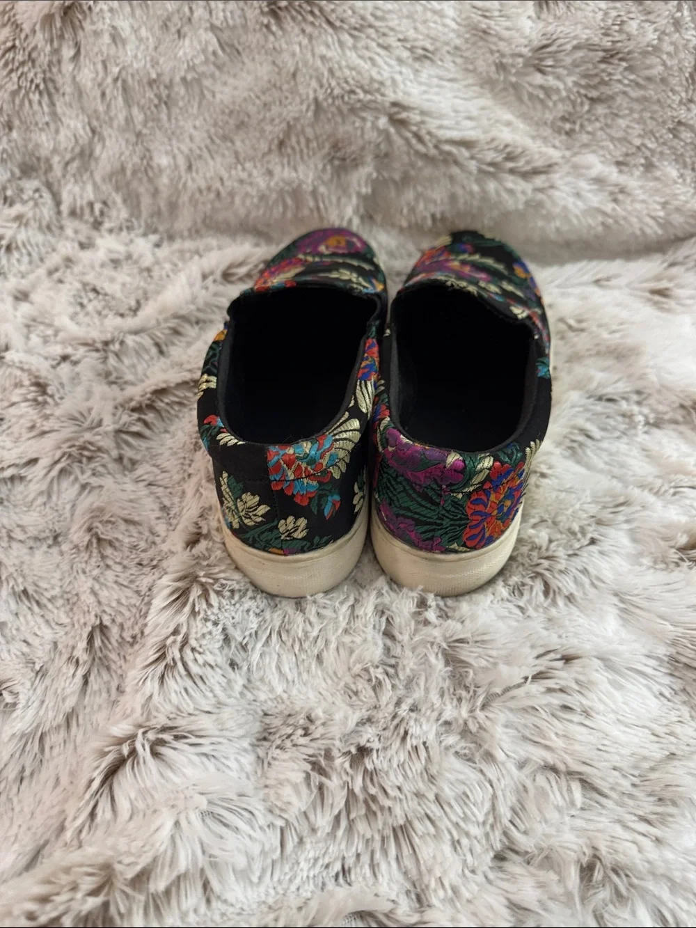Brash Slip-On Floral Brocade Sneakers - Black size 8